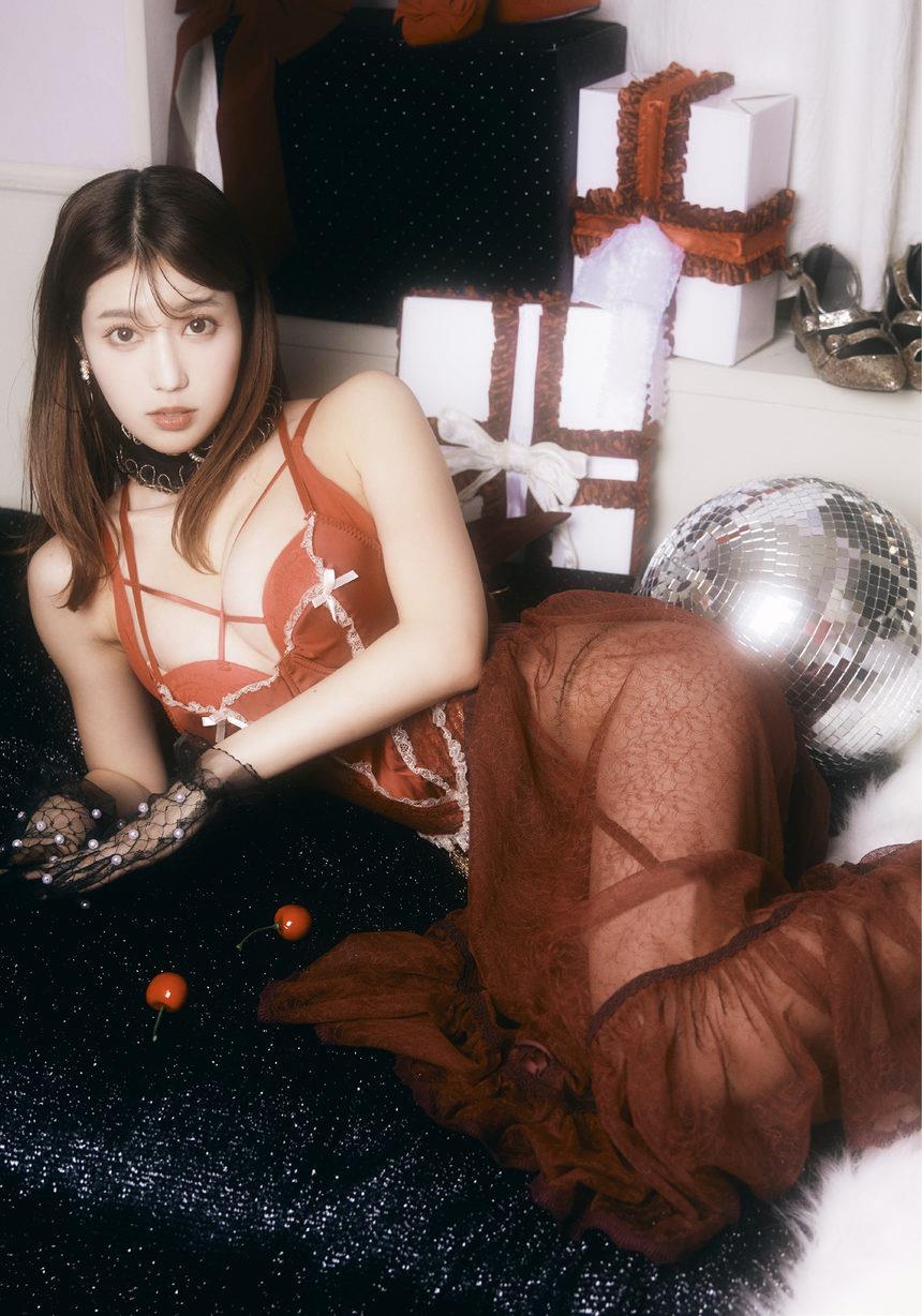 阿部なつき「XOXO」 (LARME編集部)