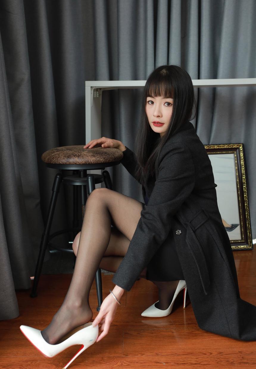 [IESS异思趣向] 2025.04.01 丝享家 2016 小金《嘿丝平刘海》[103P-90MB]