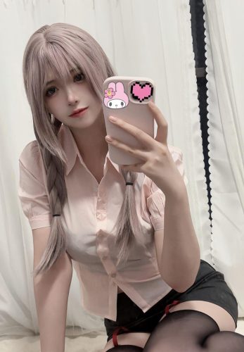 疯猫ss –  紫色麻花辫 [15P-21MB]-优选资源网