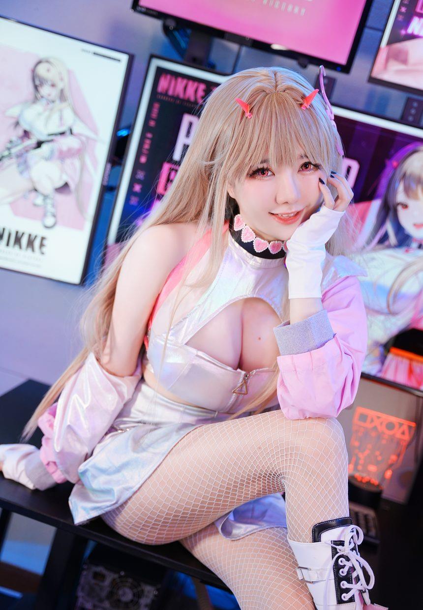 Sally Dorasnow – Viper[39P-560.5M]