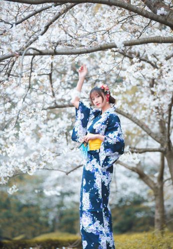 Luisa_零纱-樱园浴衣[9P-136MB]-优选资源网