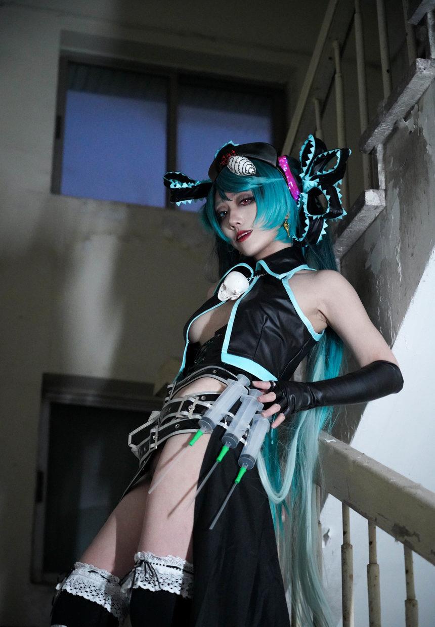 绞肉姬 – NO.013 骸音·囚人与纸飞机[44P-154.6M]