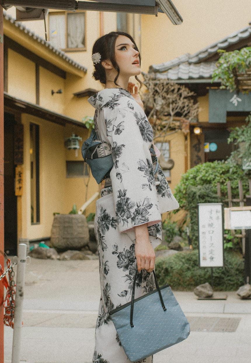 Candy Ball –  kimono[39P-5V-474.9M]