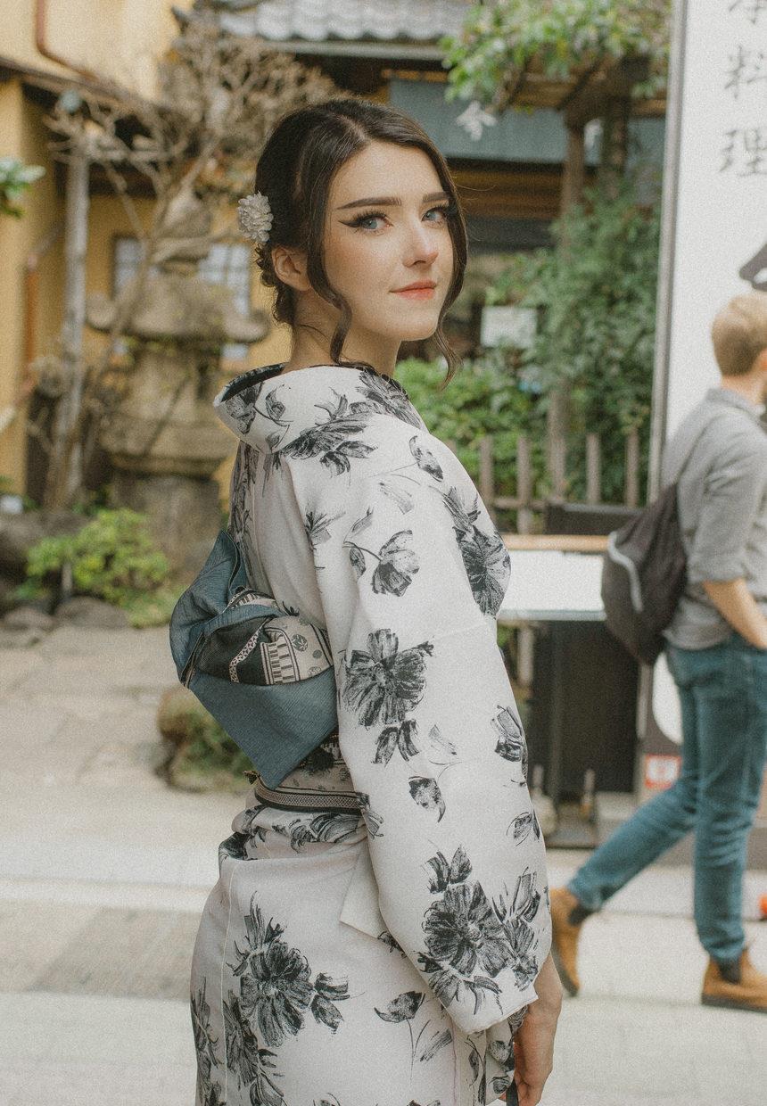 Candy Ball –  kimono[39P-5V-474.9M]