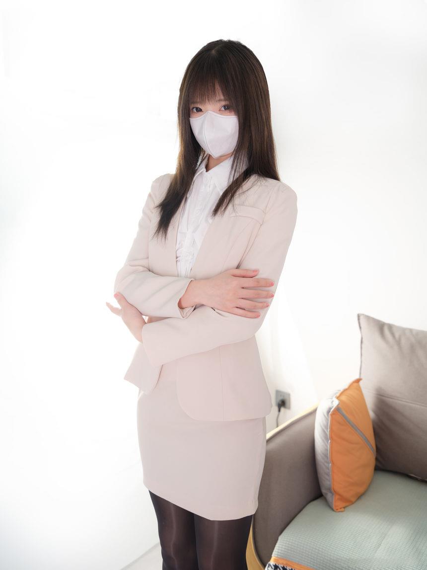 紧急企划 - 花旦见希w OL+瑜伽裤   [78P+1V-4.66G]