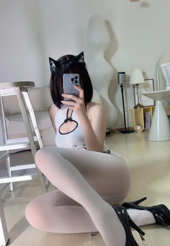 洛桑w伊梓 – 专属白丝汤圆[25P-113.5M]-优选资源网