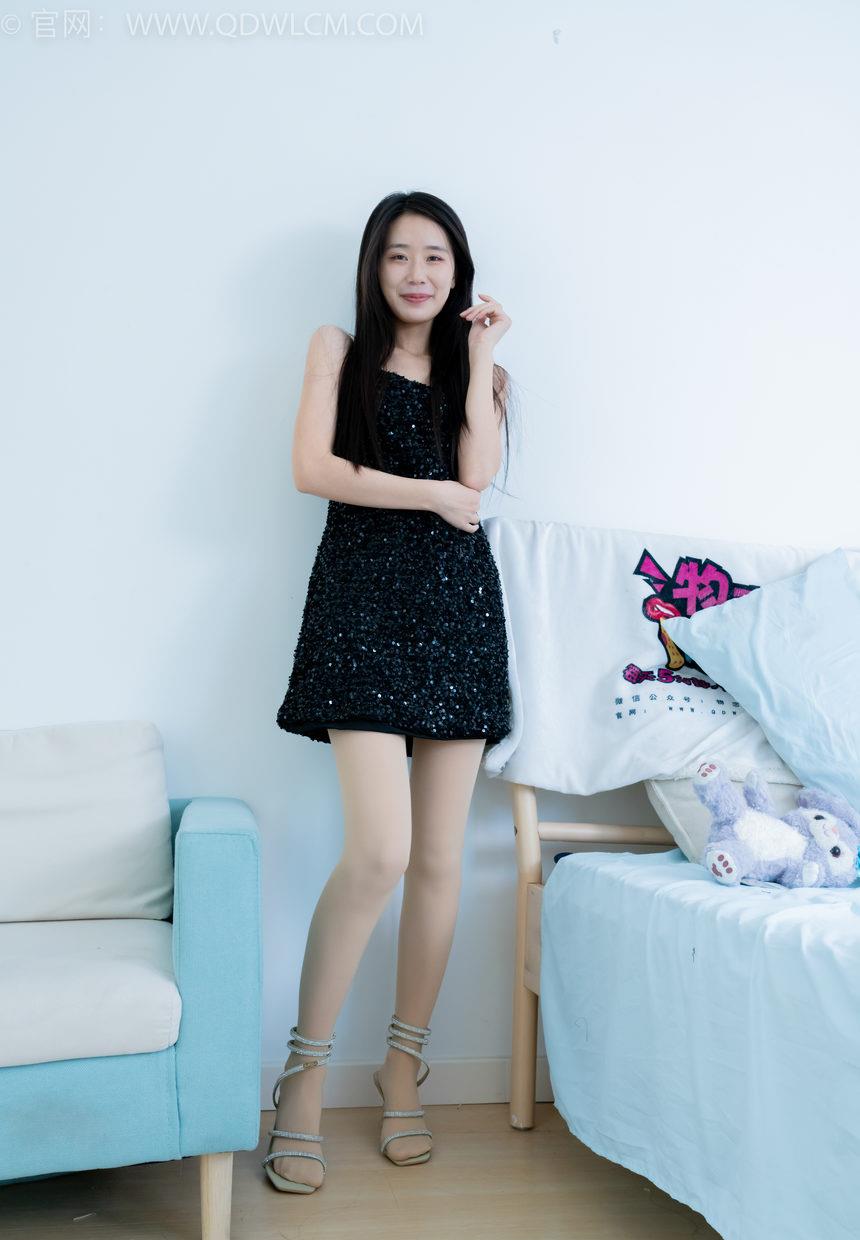 物恋传媒 NO.2288 菜菜-高跟凉鞋、平底鞋、厚肉丝、油亮薄肉丝（脚尖透明款）[200P-1V-6.63G]