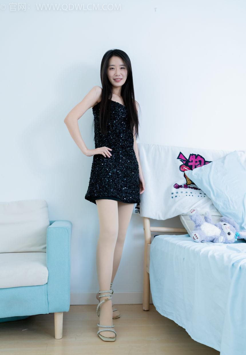 物恋传媒 NO.2288 菜菜-高跟凉鞋、平底鞋、厚肉丝、油亮薄肉丝（脚尖透明款）[200P-1V-6.63G]