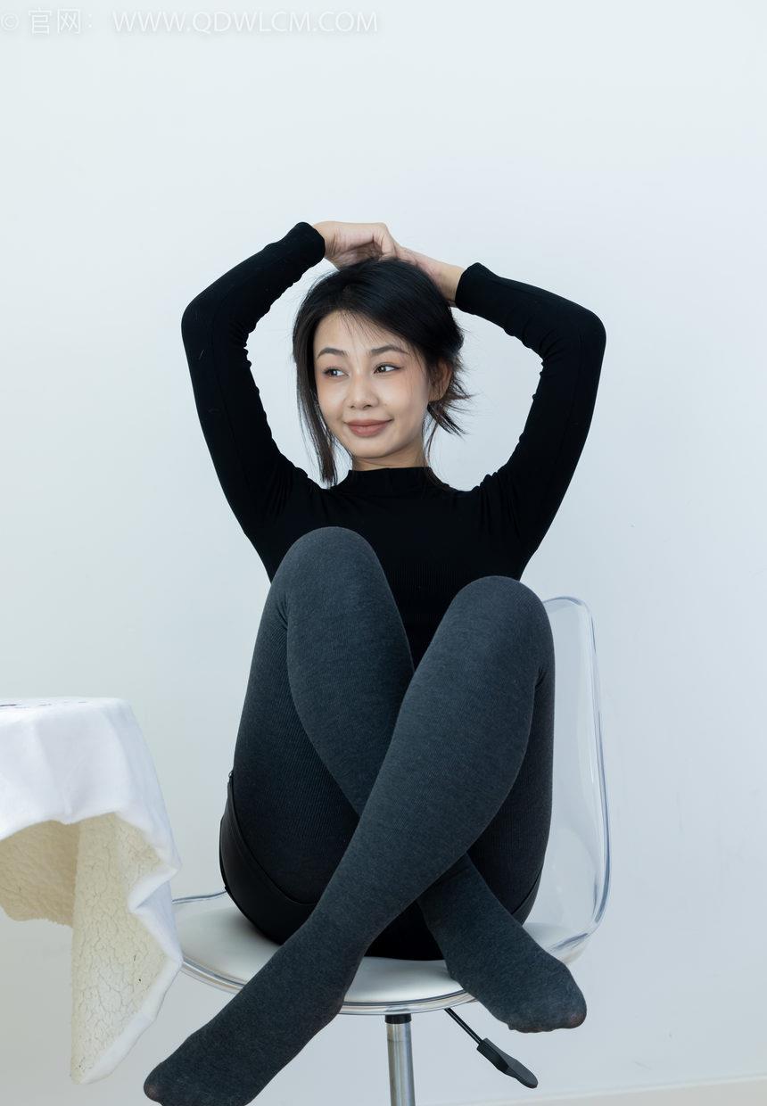 物恋传媒 NO.2313 岚岚-高跟鞋、厚灰丝[180P-1V-4.09G]