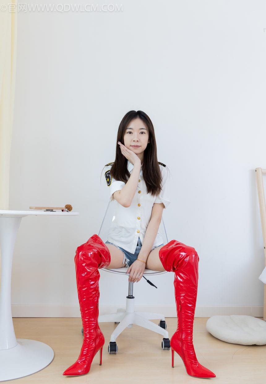 物恋传媒 NO.2309 婷婷-高跟长靴、白棉袜、裸足[173P-1V-4.89G]