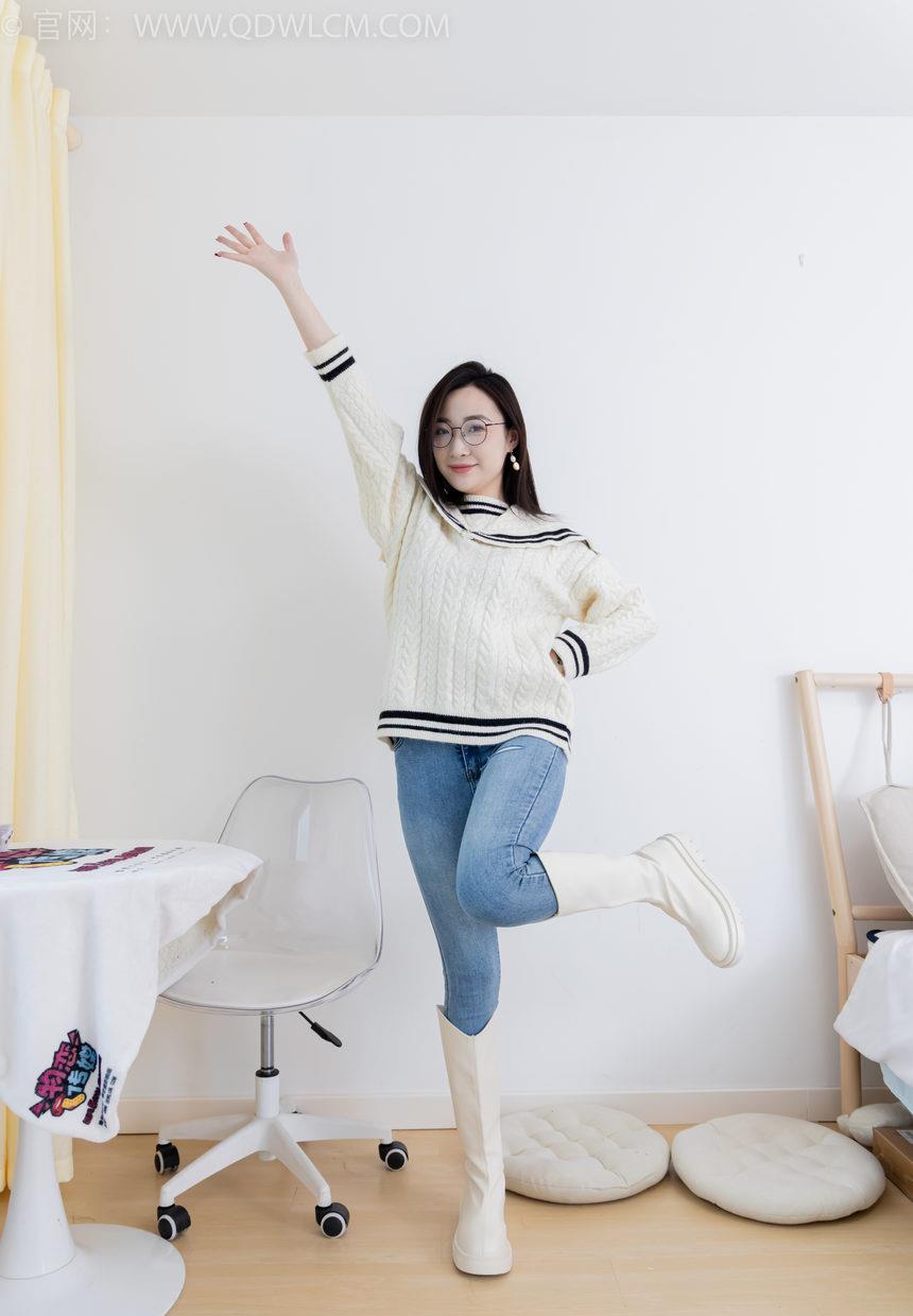 物恋传媒 NO.2302 恬恬-长靴、厚白丝、裤里丝、瑜伽动作老头乐挠脚剧情[155P-1V-3.85G]