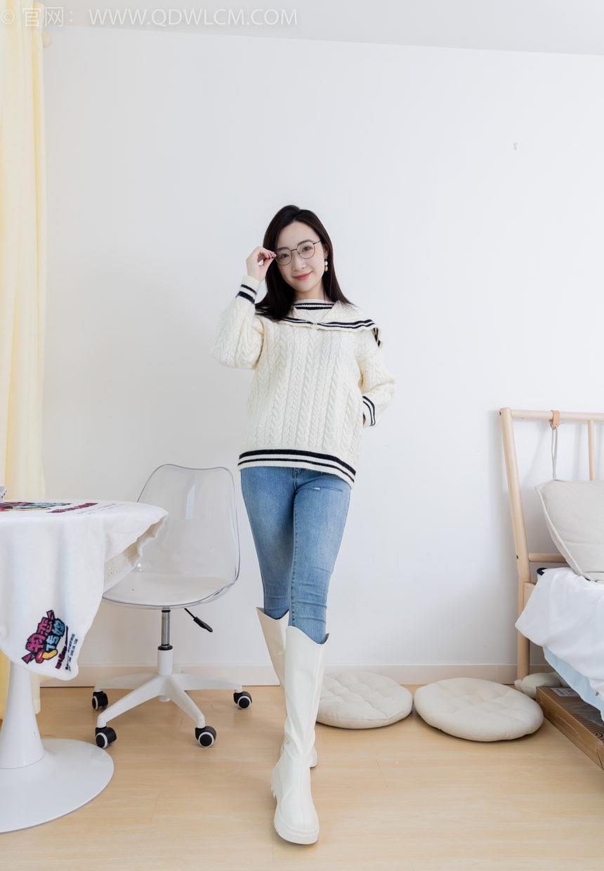 物恋传媒 NO.2302 恬恬-长靴、厚白丝、裤里丝、瑜伽动作老头乐挠脚剧情[155P-1V-3.85G]