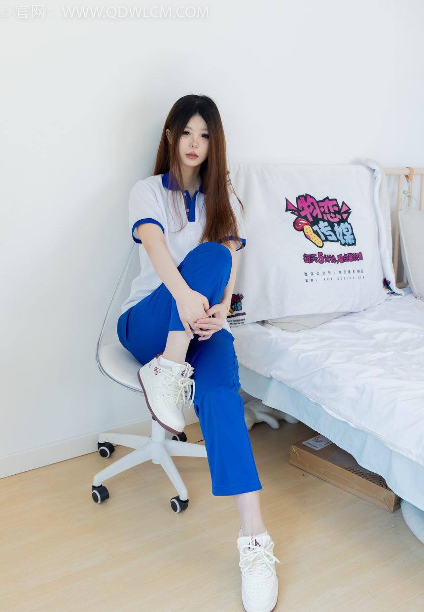 物恋传媒 NO.2301 曲奇-板鞋、白短棉袜、裸足、校服[150P-1V-3.4G]