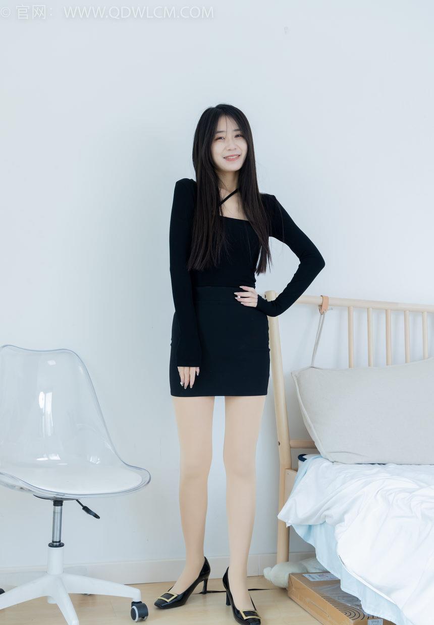 物恋传媒 NO.2298 菜菜-高跟鞋、厚肉丝、肚子痛揉肚子剧情[160P-1V-3.57G]