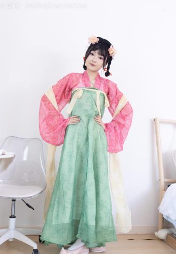 物恋传媒 NO.2297 嘟嘟-布鞋、白棉袜、古装、半脱袜子剧情[210P-1V-5.02G]-优选资源网