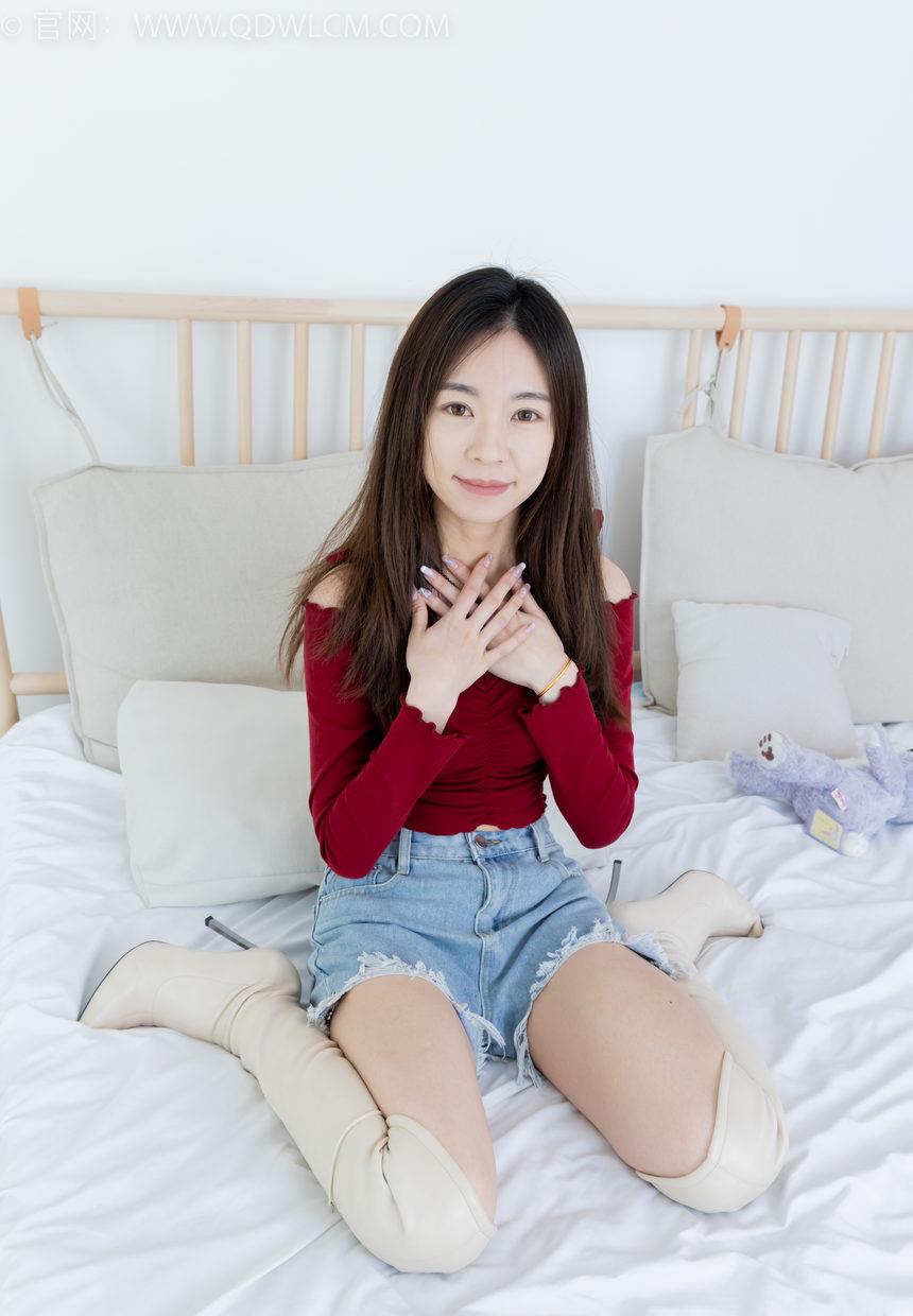 物恋传媒 NO.2296 婷婷-高跟长靴、白棉袜、裸足[170P-1V-4.3G]