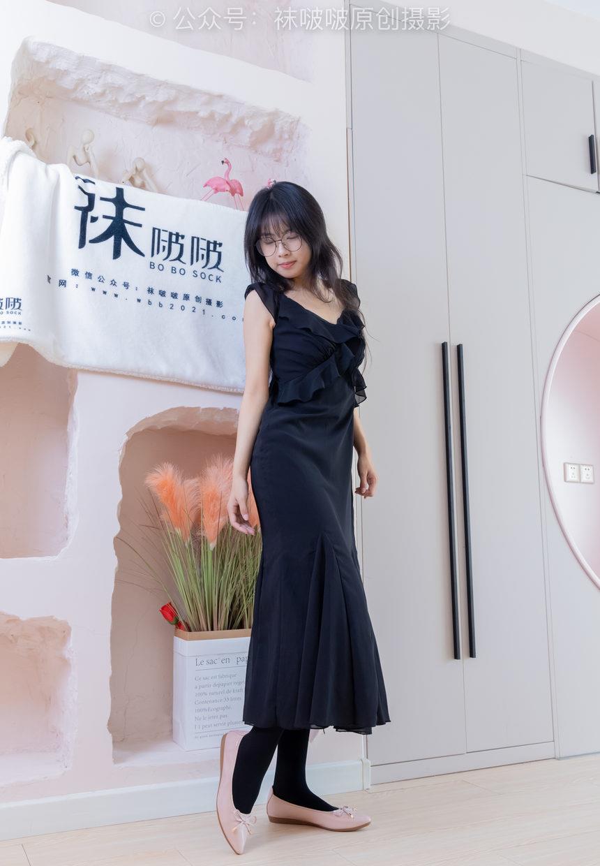 [BoBoSocks袜啵啵]NO.511 奶油-平底鞋、厚黑丝、做瑜伽动作时老头乐挠脚剧情[140P+1V／5.67GB]