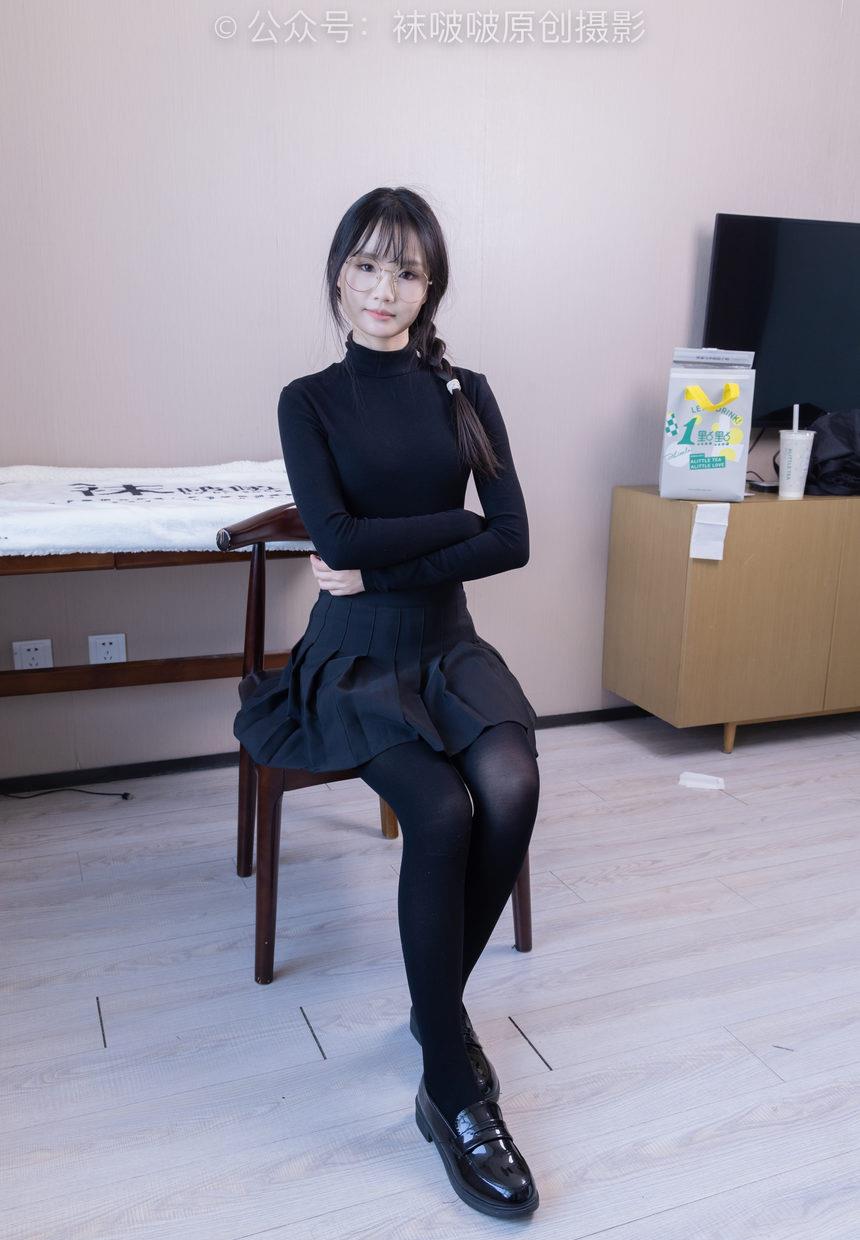 [BoBoSocks袜啵啵]NO.523 甜甜圈-皮鞋、厚黑丝[145P+1V／6.12GB]