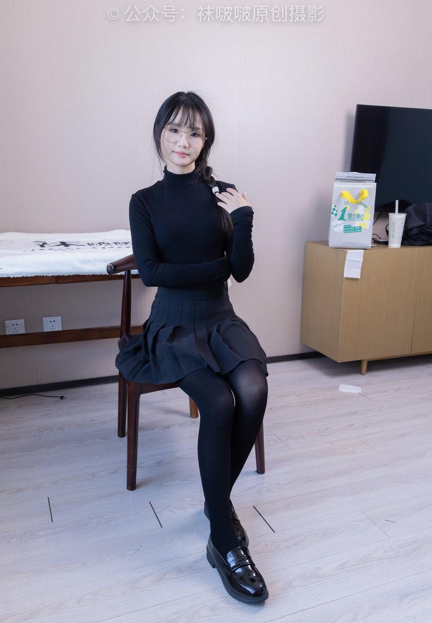 [BoBoSocks袜啵啵]NO.523 甜甜圈-皮鞋、厚黑丝[145P+1V／6.12GB]