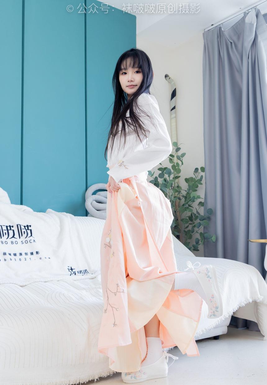 [BoBoSocks袜啵啵]NO.518 甜甜圈-平底鞋、白棉袜、裸足、汉服古装[168P+1V／6.85GB]