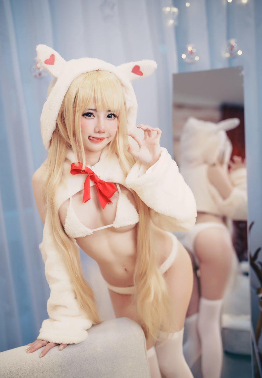 Sally Dorasnow – Marin Christmas Bunny [49P-366MB]