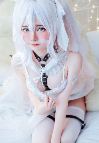 Sally Dorasnow – Hatsune[43P-377.8M]-优选资源网