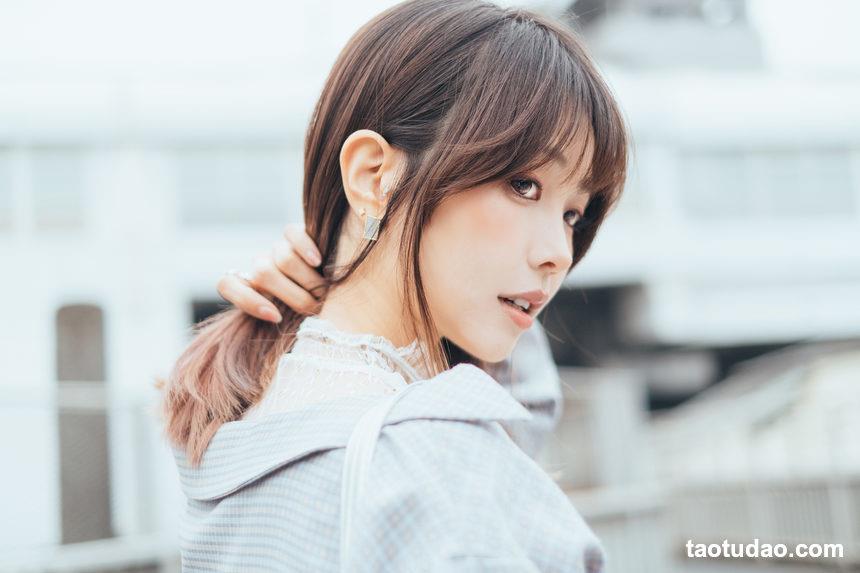 ElyEE子 –  Afternoon Gathering [24P-34MB]