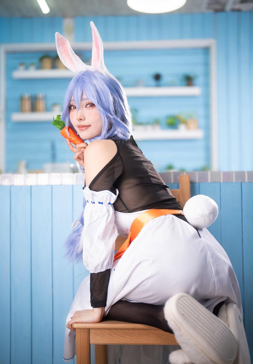 ElyEE子 – Usada Pekora Mama [18P+3V-44MB]