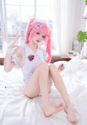 九柒喵-吸血鬼小护士同人[48P-210MB]-优选资源网