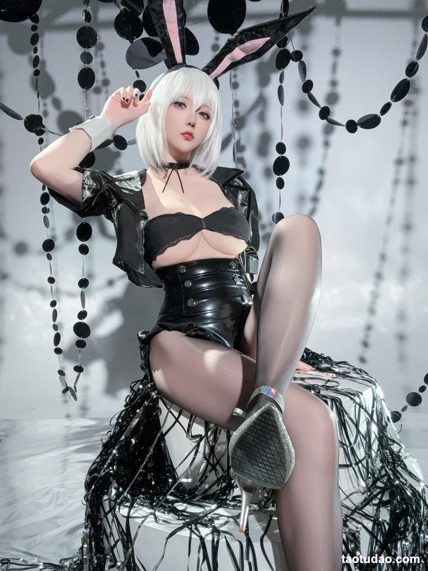 星之迟迟 –  2025年3月计划C 尼尔机械纪元 2B兔女郎[34P-120.4M]