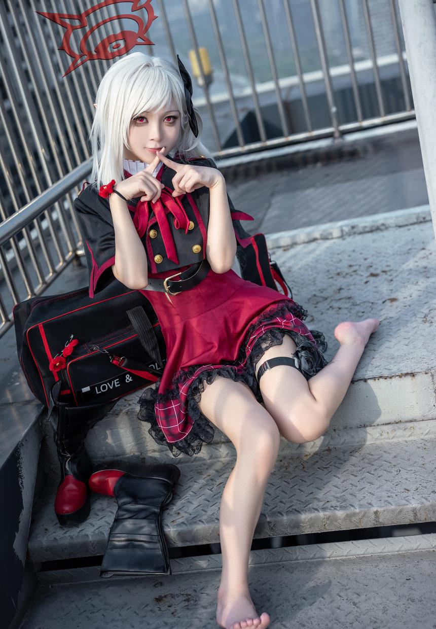 矢量鱼-蔚蓝档案-浅黄睦月原皮[36P-411MB]