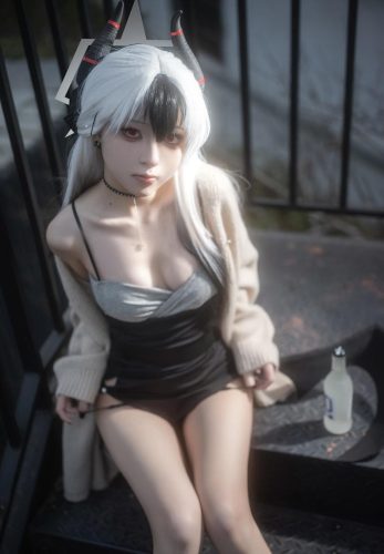 矢量鱼-蔚蓝档案-鬼方佳代子礼服[32P-438MB]-优选资源网