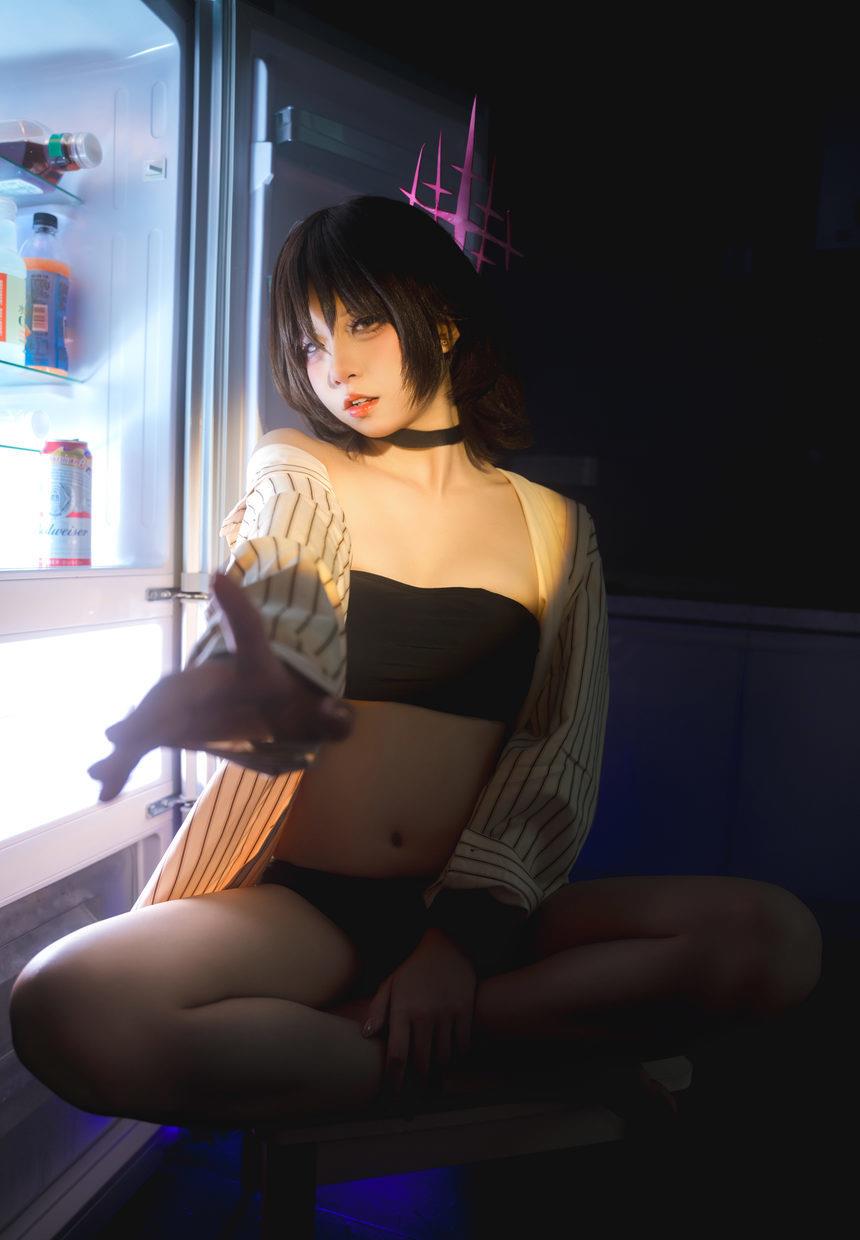 纸悦Etsu_ko-蔚蓝档案-戒野美咲泳装[28P-405MB]