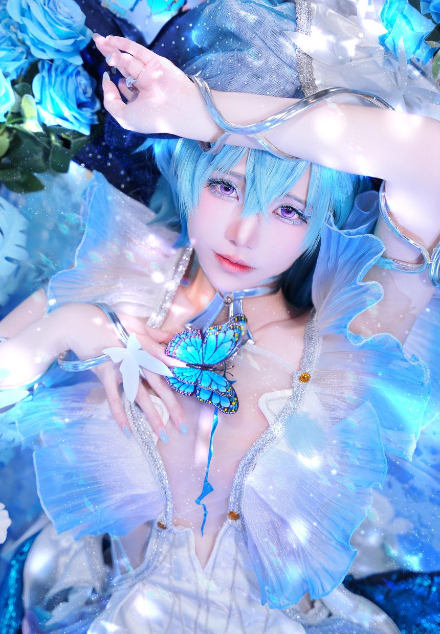 Sally Dorasnow – Shorekeeper [19P-157.2M]