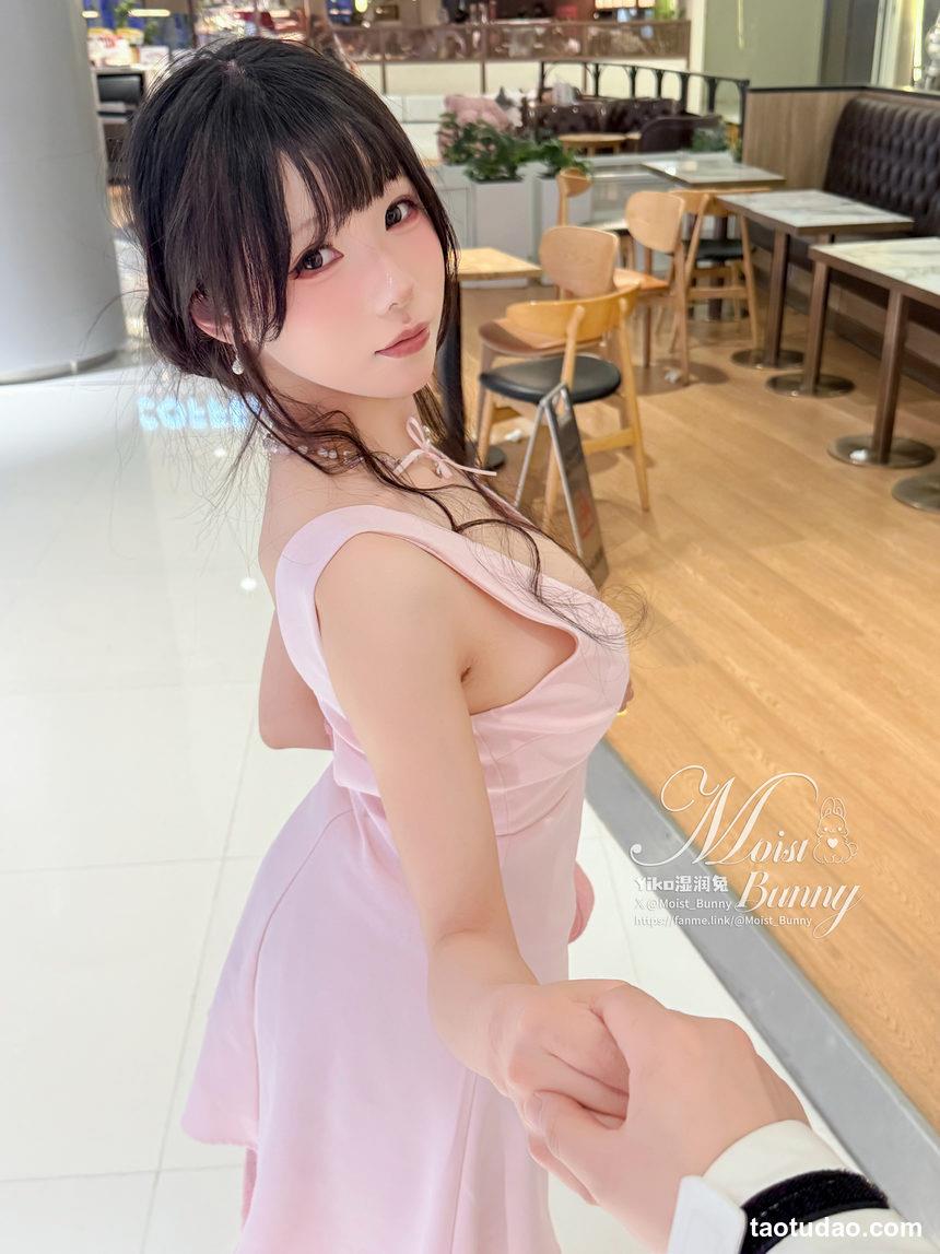 咬一口兔娘(Yiko湿润兔) –  4月作品『决胜ny』[157P+1V-1.58G]