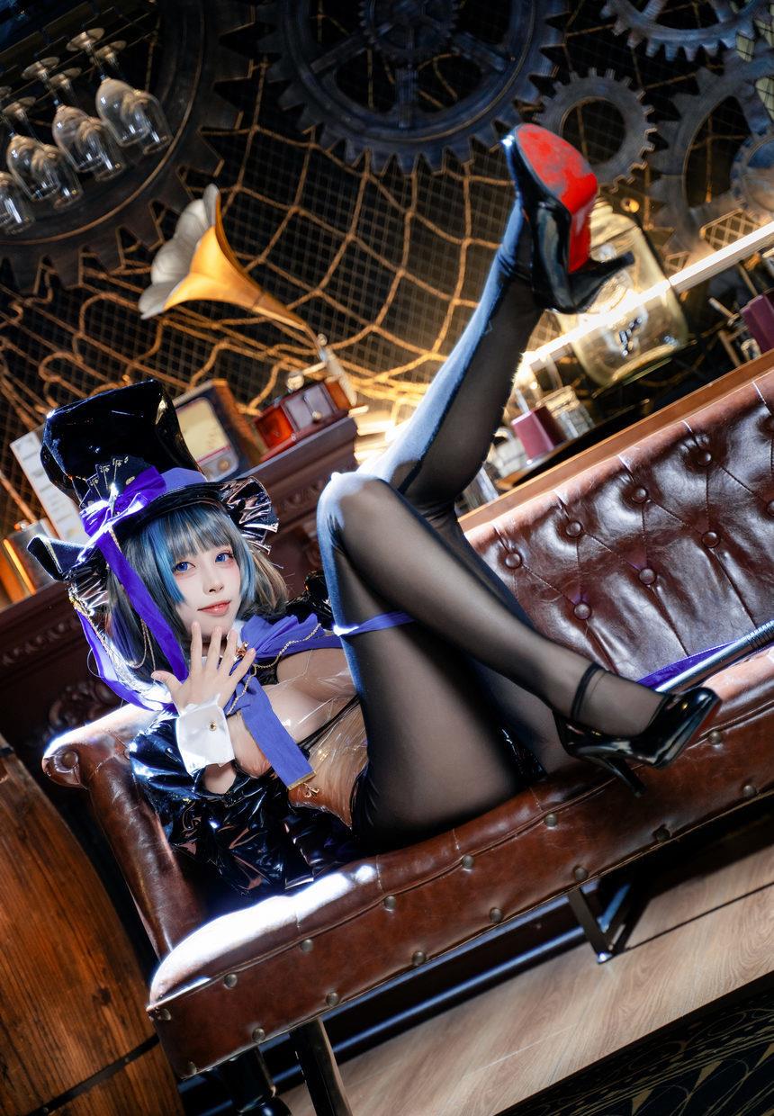 三無人型-碧蓝航线-柴郡绚烂夜梦[40P-296MB]