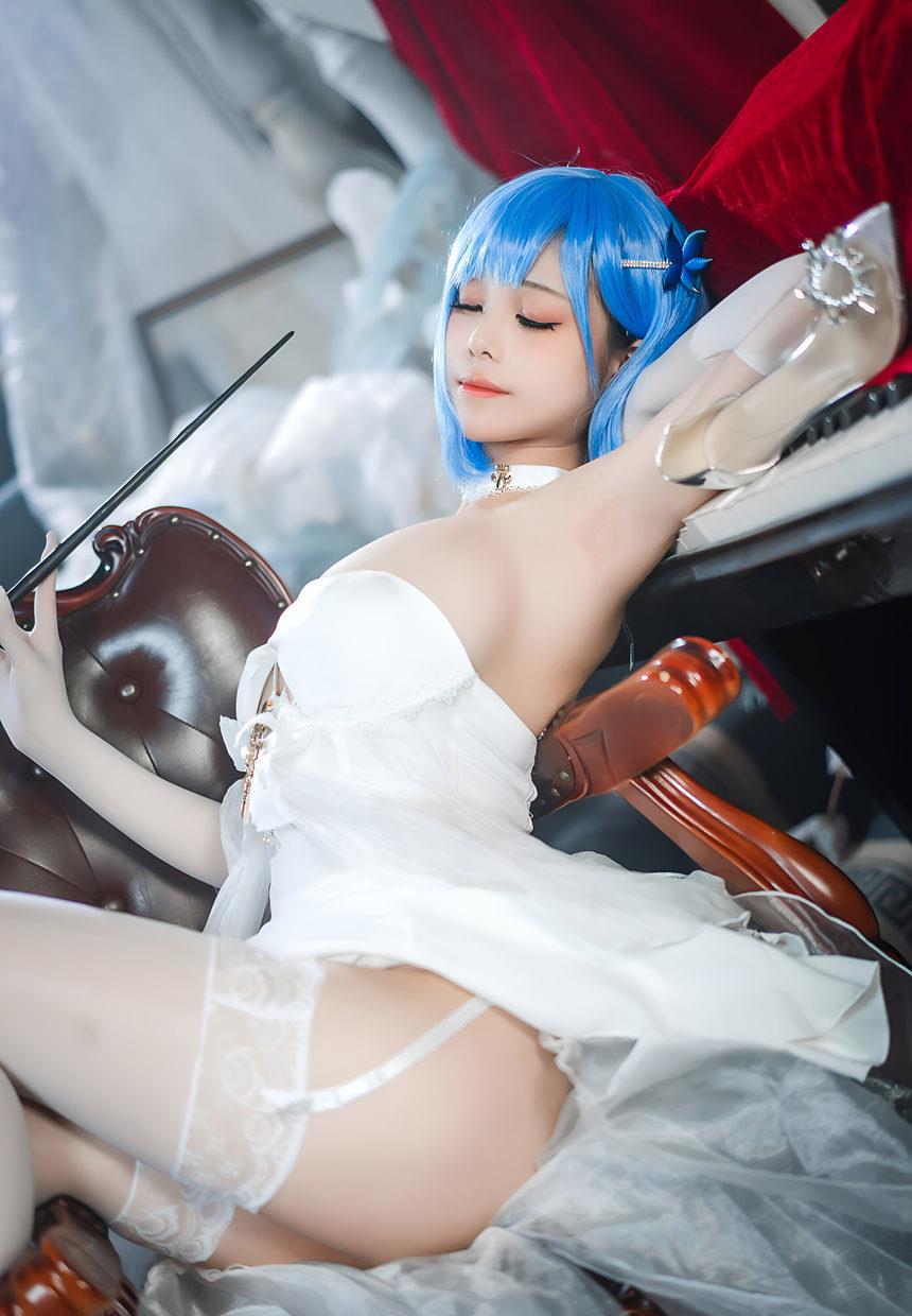 蜜汁猫裘  恰巴耶夫[103P+2V 1.04G]