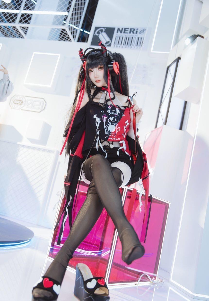 瓜希酱  交错战线cos旋律 [14P-23MB]