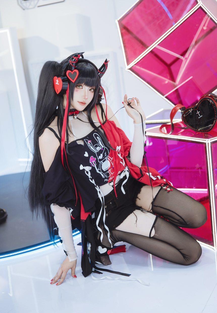 瓜希酱  交错战线cos旋律 [14P-23MB]