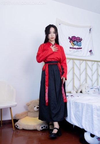 物恋传媒 NO.2330 纱纱-汉服、皮鞋、白棉袜、薄肉丝（脚尖加固款）[219P-1V-6.66G]-优选资源网