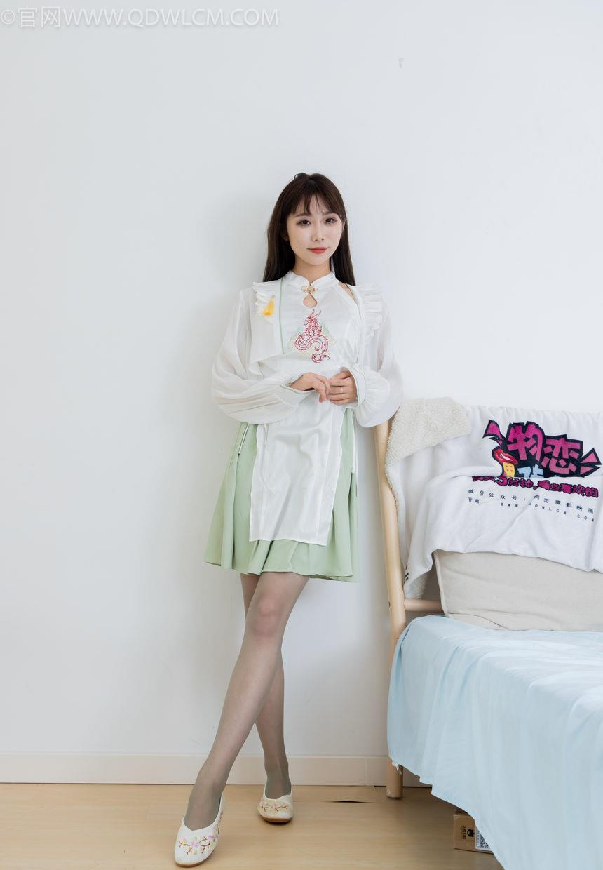 物恋传媒 No.2323 泡泡-汉服、平底鞋、过膝丝袜 [153P1V-4.10GB]