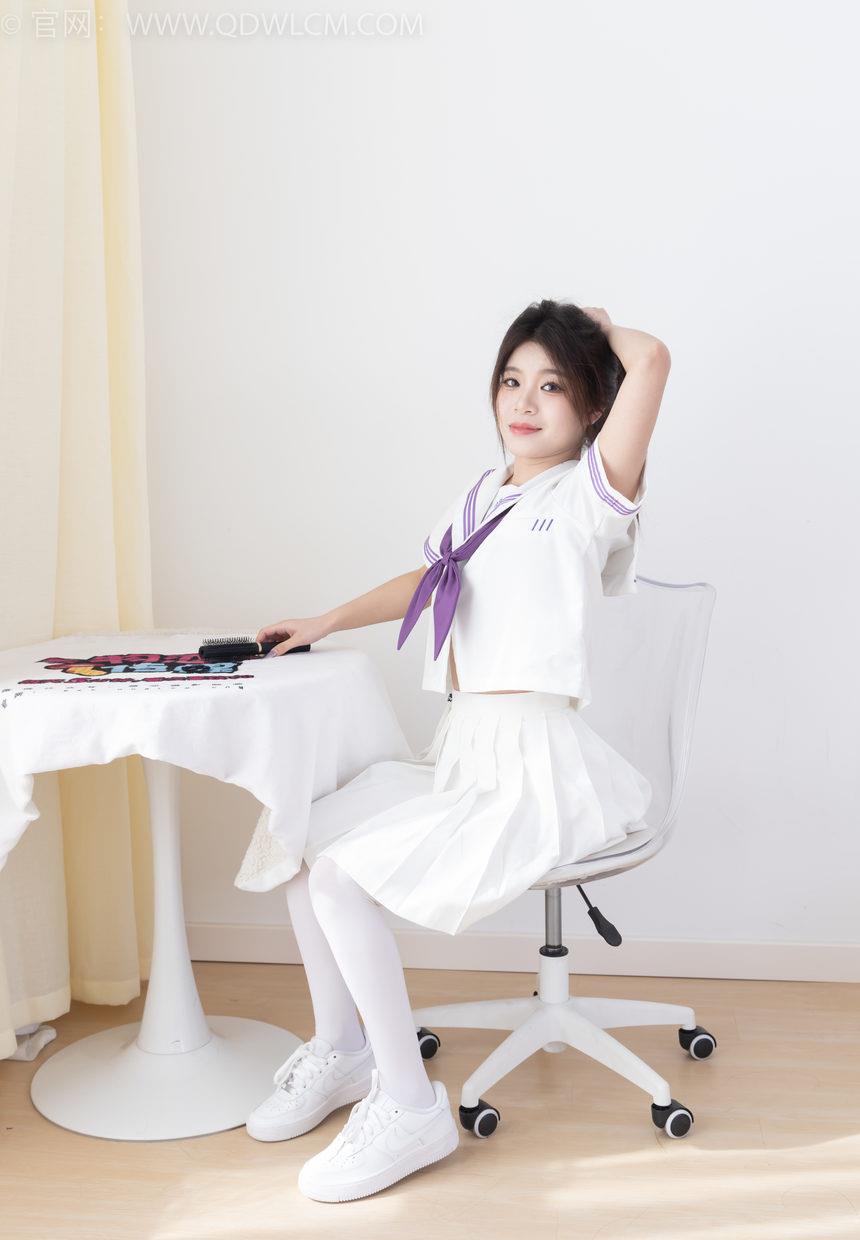 物恋传媒 NO.2317 闪闪-板鞋、厚白丝、jk制服[160P-1V-3.73G]