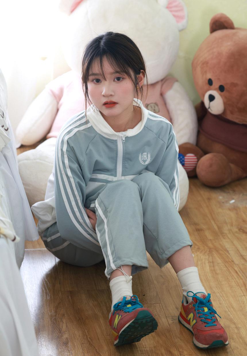 她们印象 No.002 小点心 [113P1V-3.51GB]