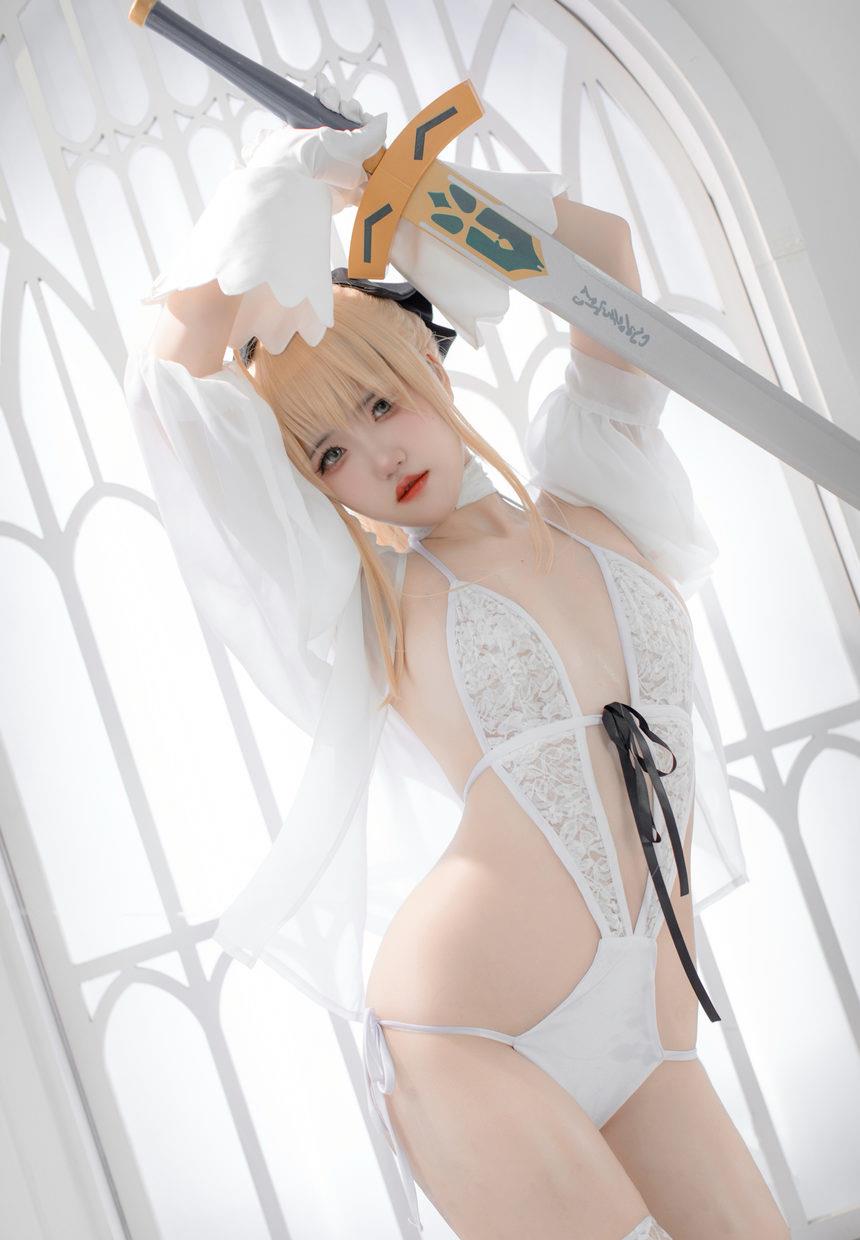阿薰kaOri - FGO 白Saber [50P-199MB]