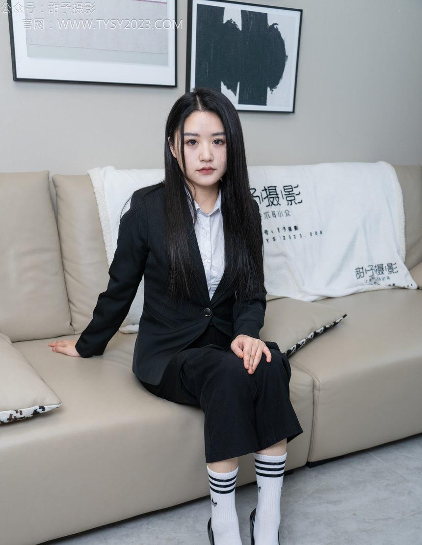 甜予摄影 NO.147 澜澜-凉鞋、高跟鞋、长腿袜、白棉袜[172P+2V／12.4GB]