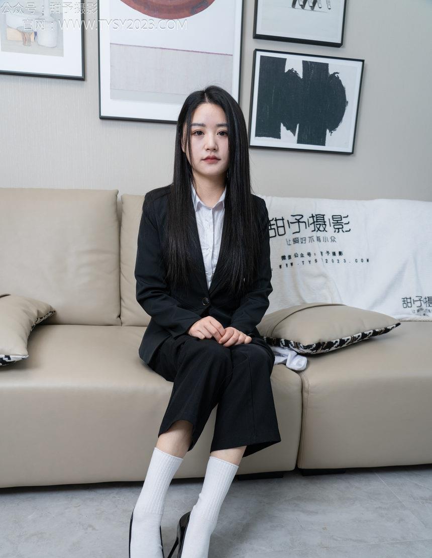 甜予摄影 NO.147 澜澜-凉鞋、高跟鞋、长腿袜、白棉袜[172P+2V／12.4GB]