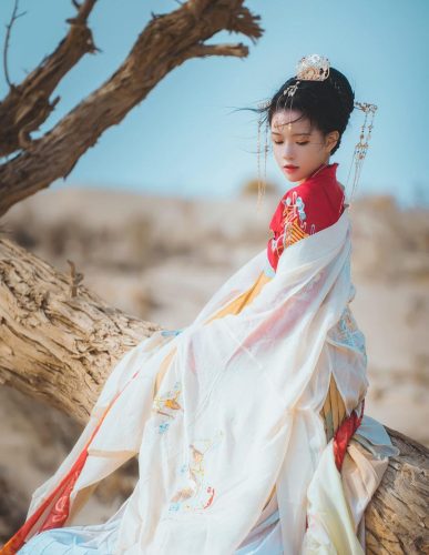 桜桃喵 – 惊鸿 [15P-375MB]-优选资源网