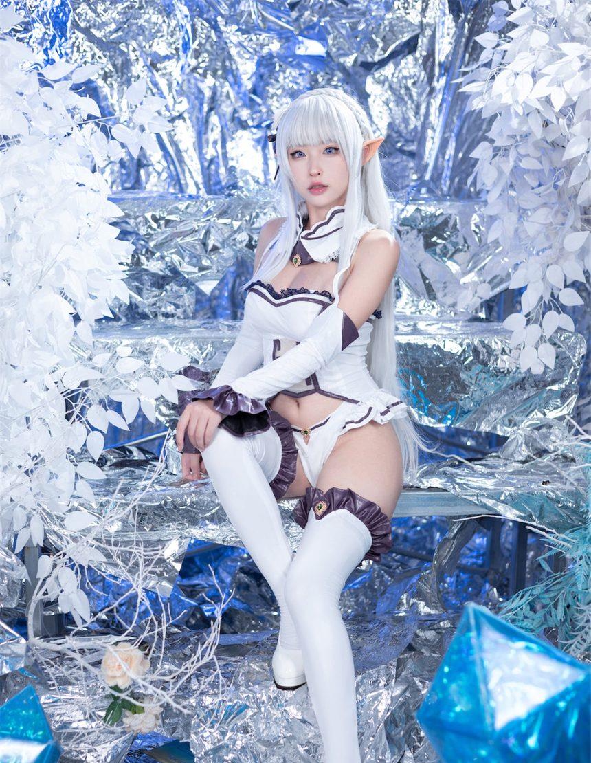 清水由乃 重生之我是艾米莉亚 [40P-127MB]