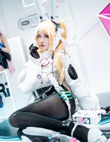 焖焖碳 – 交错战线 莉普斯 [18P-36MB]-优选资源网