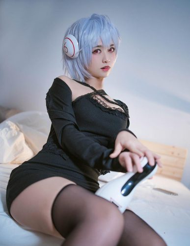 鳗鱼霏儿_Easylive_[29P-130MB]-优选资源网